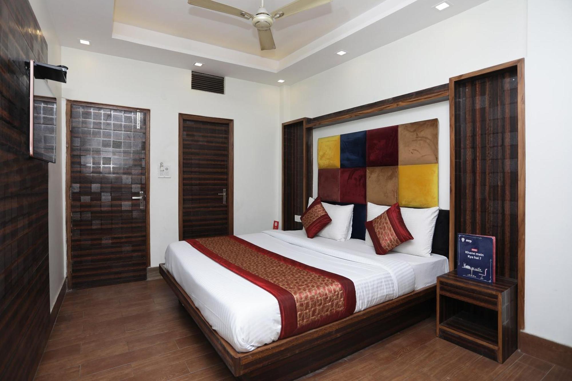Hotel O Sun Palace Delhi  Exterior photo